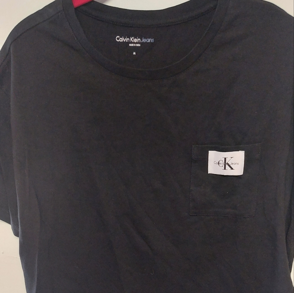 Calvin Klein Crop Top